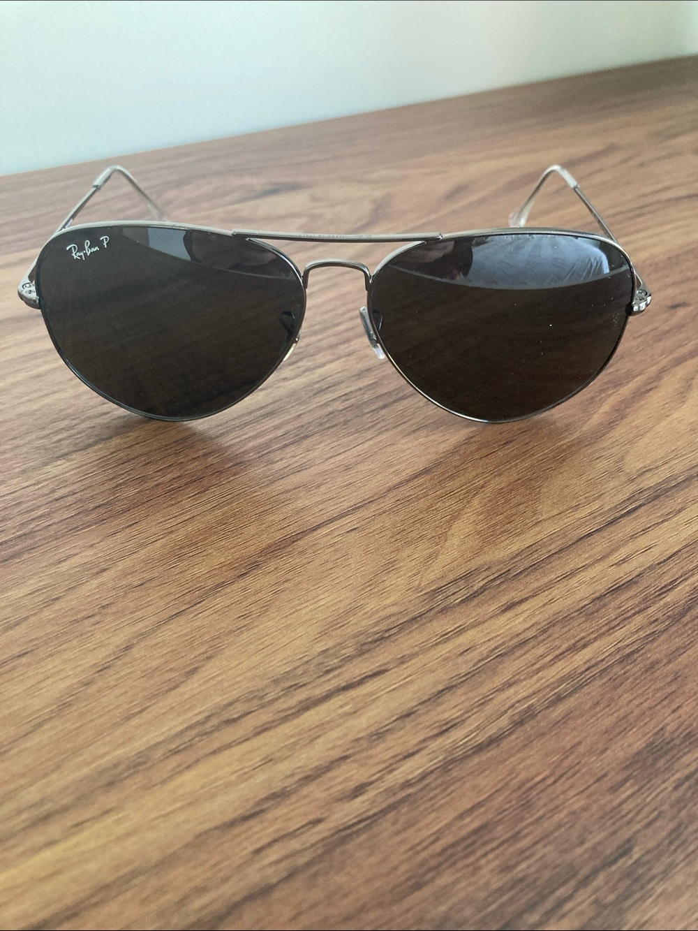 Ray-Ban Polarized Aviator Sunglasses in Silver with Dark Gray Lenses